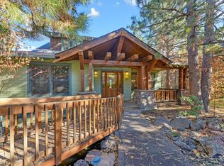 180 NW 17th St, Bend, OR 97703
