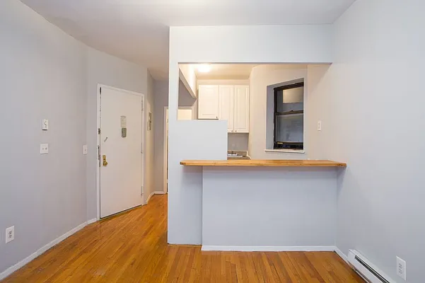 Rented by MNS Marketing | media 6