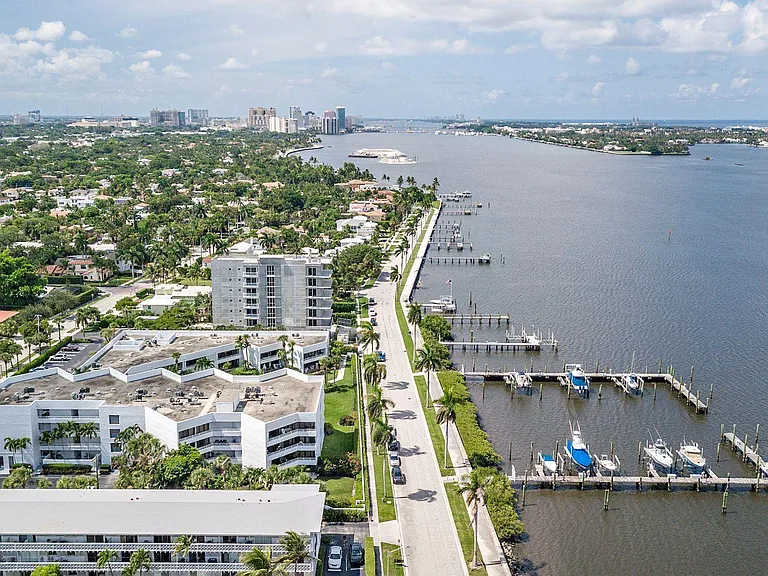 3701 S Flagler Dr #B303 — Photo 19