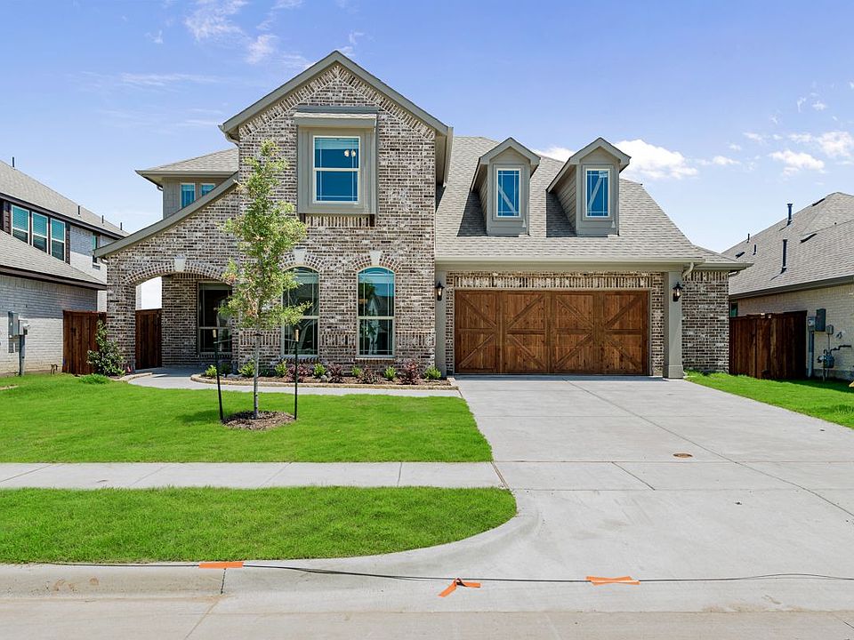 1st image of 1975 Frediano Ln