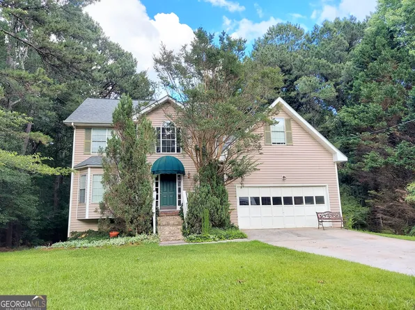 2737 Crestworth Ln, Buford, GA 30519