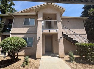 2922-2928 N Zachary St #2922, Visalia, CA 93291