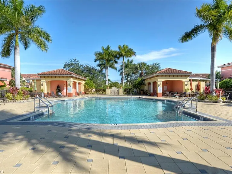 20257 Royal Villagio Ct #106 — Photo 35