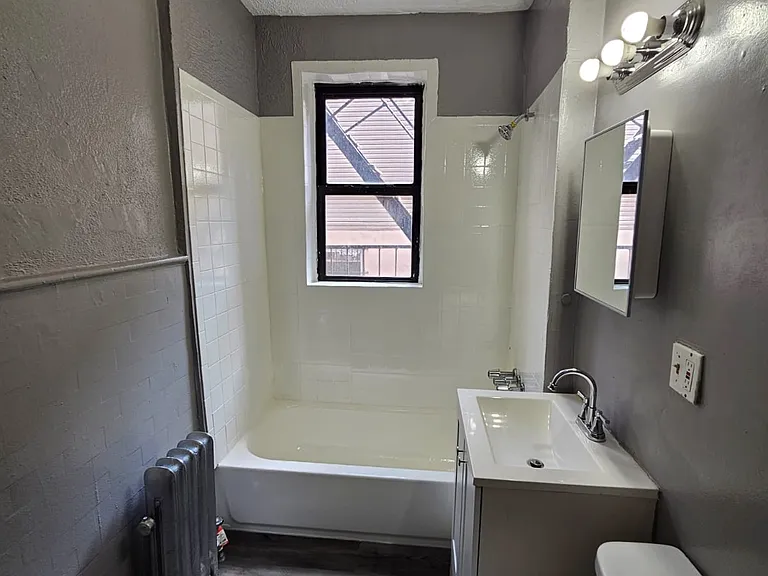 374 Hillside Ave #A1 — Photo 3