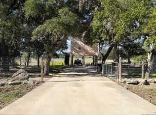 622 Pebble Beach, Lakehills, TX 78063