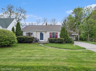 1503 Mark St, Flint, MI 48507