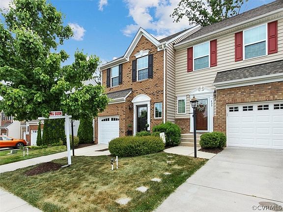3rd image of 437 Creekwillow Dr