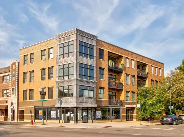 2116 W Cullom Ave Unit 302, Chicago, IL 60618