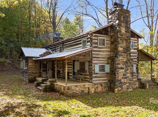 2395 Hortons Creek Rd, Burnsville, NC 28714