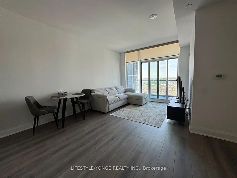 20 Gatineau Dr #1209 — Photo 3