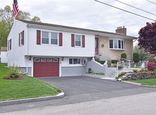 37 Hilltop Rd, East Providence, RI 02914