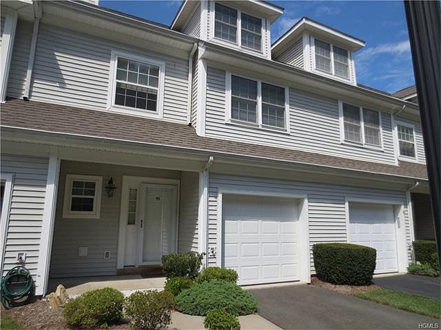 1st image of 95 Crystal Hill Dr