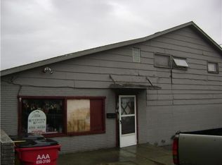 107 S 24th St, Lexington, MO 64067