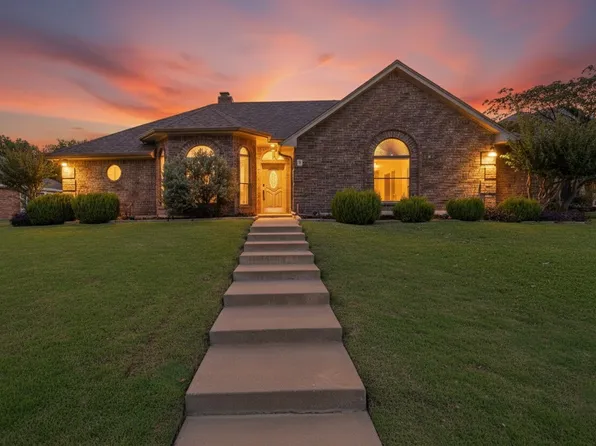 7 Skyline Dr, Trophy Club, TX 76262