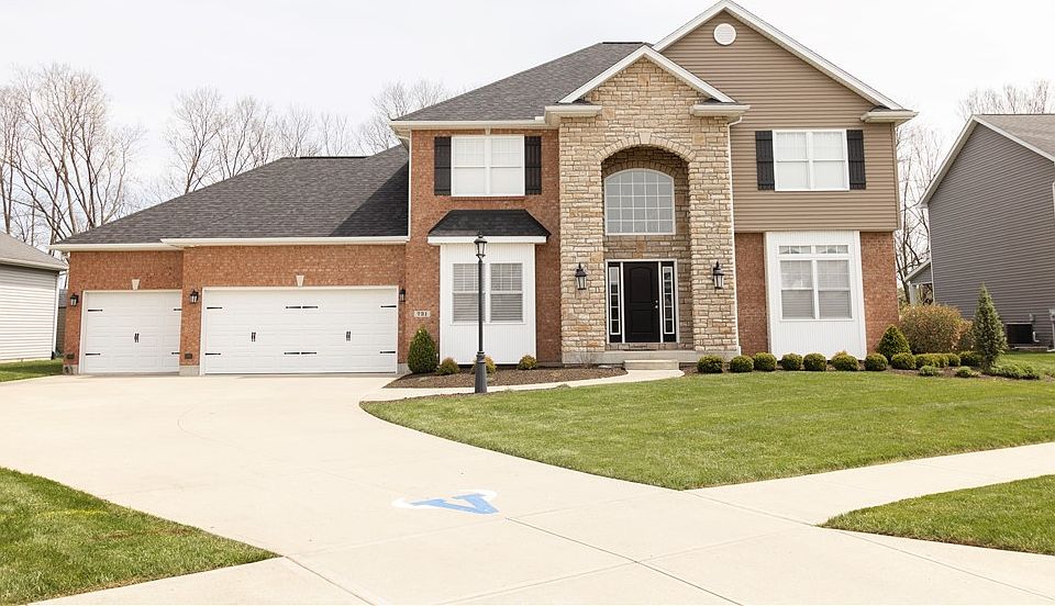 1st image of 731 Sherwood Dr