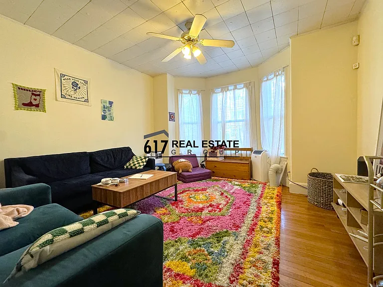 216-1 Freeman St — Photo 4