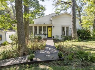 N9181 Juniper St, East Troy, WI