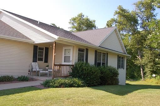 2nd image of 223 Vista Ct