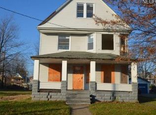 860 E 150th St, Cleveland, OH