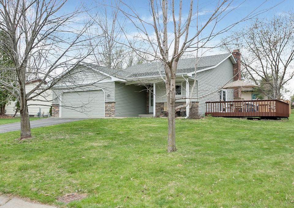 1st image of 289 Little John Dr