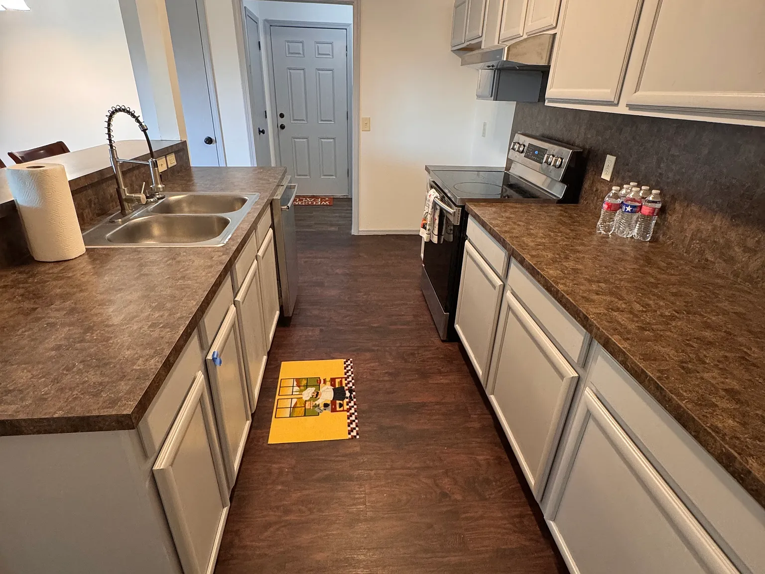 3 bed, 1306 sqft, $1,600 — Photo 3