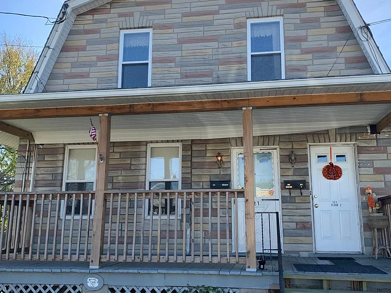 321 Orchard Ave #1 — Photo 1