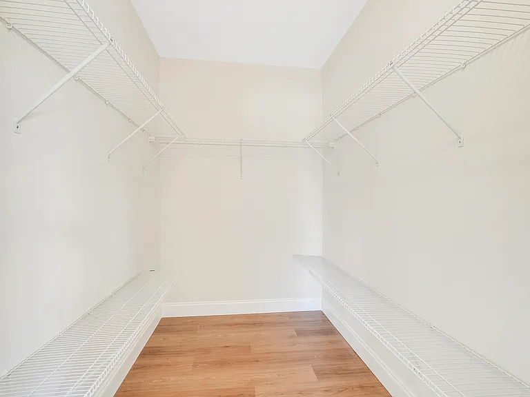6489 Chasewood Dr #D — Photo 17