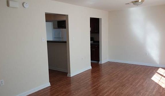 2nd image of 215 Melissa Dr