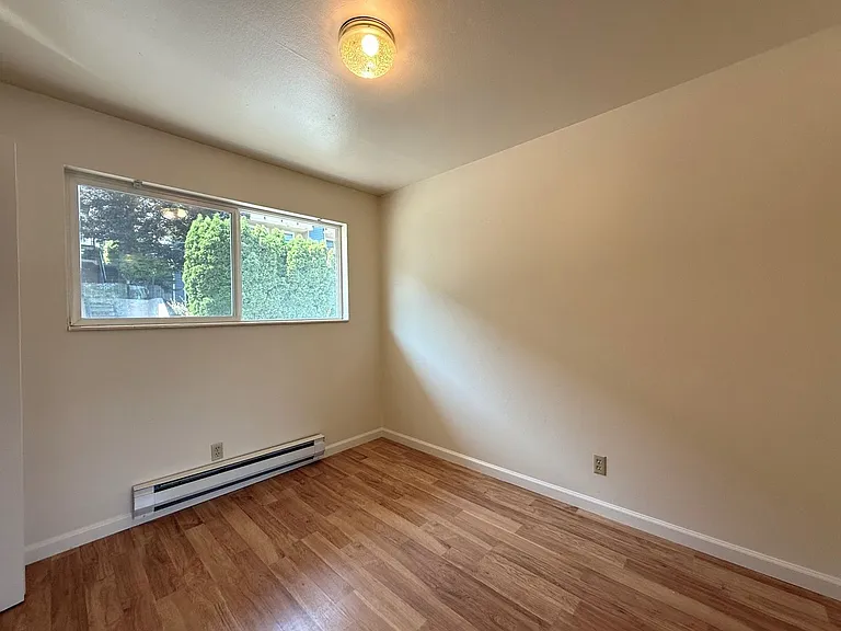 3837 Woodland Park Ave N #3831 — Photo 5