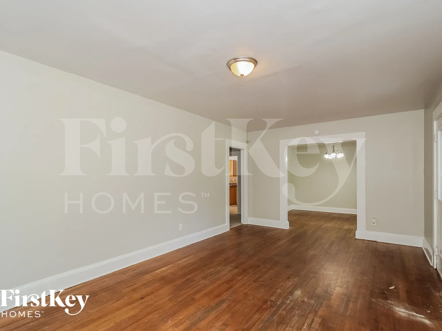 3 bed, 2.0 bath, 1555 sqft, $2,490 — Photo 3