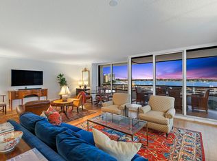 100 Lakeshore Dr APT 554, North Palm Beach, FL 33408