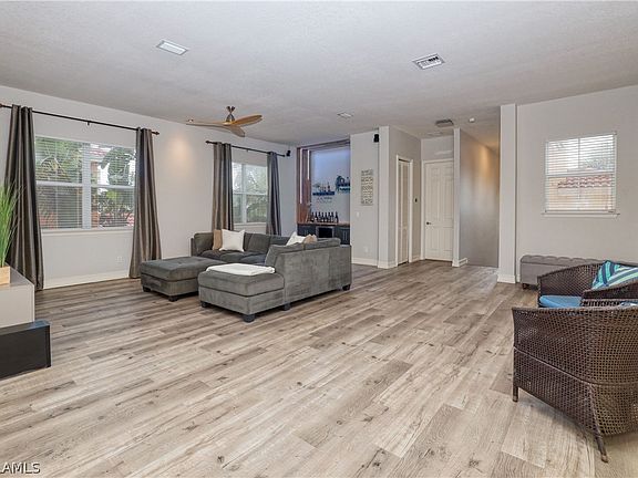 4th image of 7070 San Lorenzo Ct APT 202