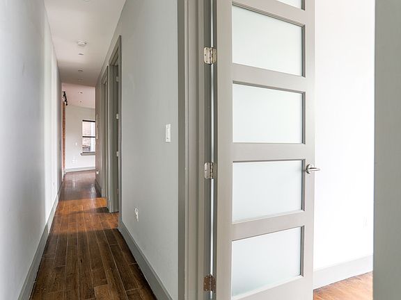 5th image of 1329 Pacific St APT 3