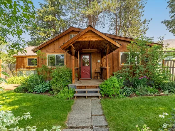 822 Main Street, Winthrop, WA 98862