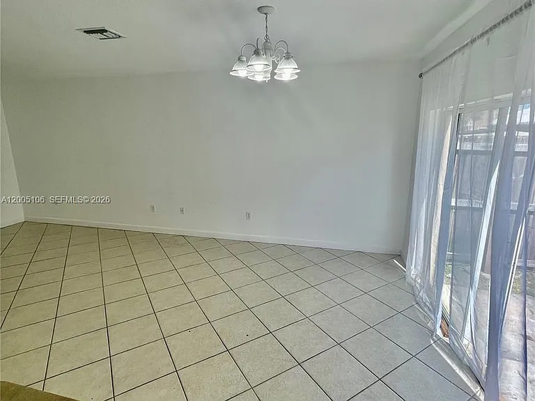 21477 SW 85th Psge #21477 — Photo 9