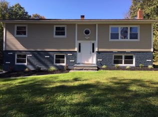 158 Lake Walton Rd, Hopewell Junction, NY 12533