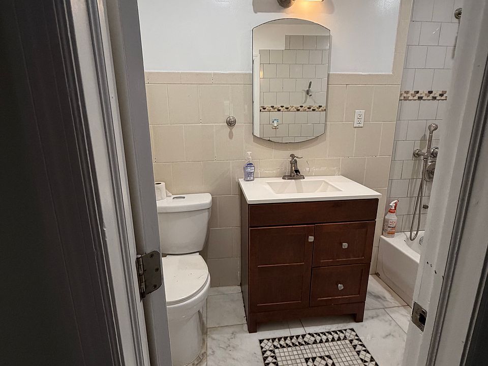 1st image of 110-59 107th St #1