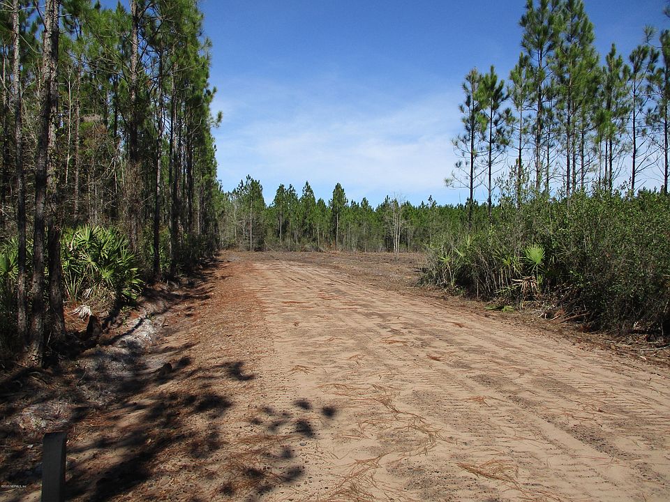 2nd image of TRACT D CLYATT Circle
