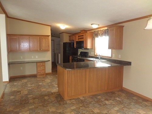1st image of 2533 Shakespeare Ln