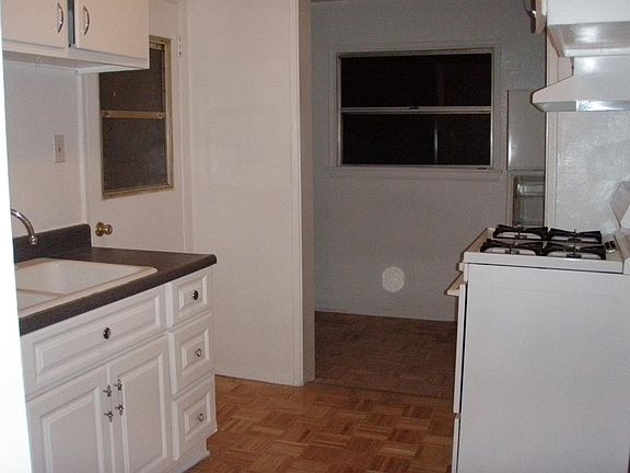5th image of 4950 W 119th Pl