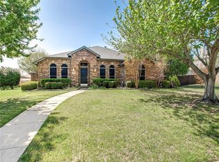 3210 Granada Dr, Mesquite, TX 75181