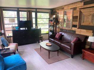 432 Skyline Dr, Edgerton, WI 53534