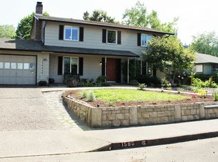 1588 W 25th Ave, Eugene, OR