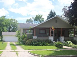 127 E Rice St, Owatonna, MN 55060