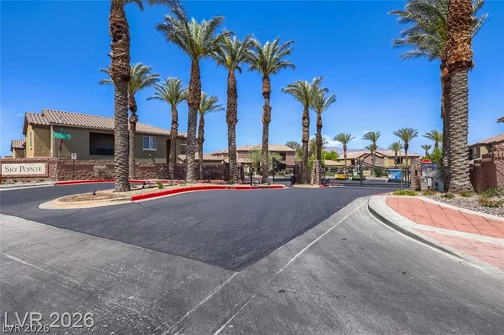 Building Photo - 6868 Sky Pointe Dr #1122