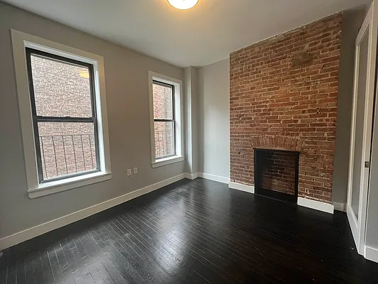 Rented by Tourma Realty LLC | media 12