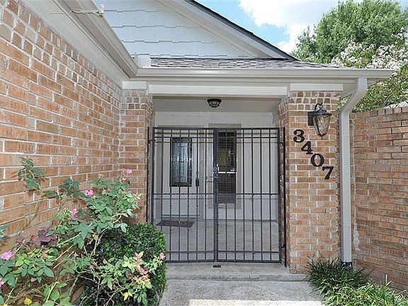 2nd image of 3407 Valley Gardens Dr
