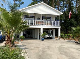2147 Highway 98, Carrabelle, FL 32322