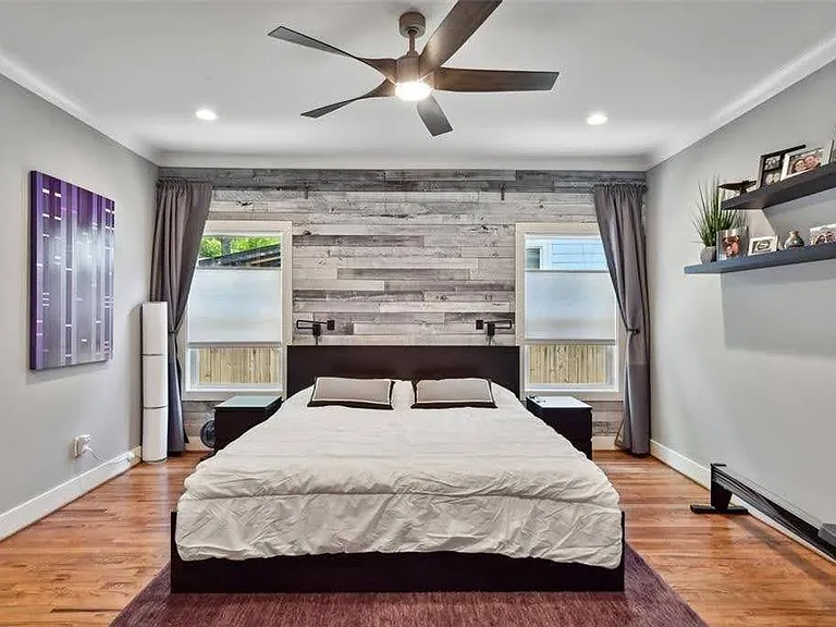 1237 Milton Ter SE — Photo 16
