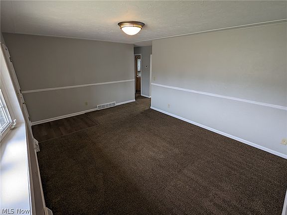 4th image of 3930 Marshall Ave